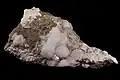 Analcime avec chabazite, apophyllite et mordénite, Martinique (36&nbsp;×&nbsp;18&nbsp;cm)