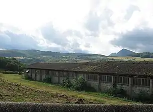 Ancien élevage de poules.