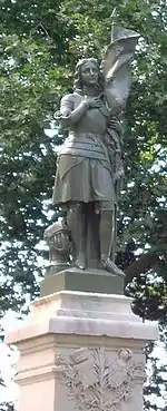 Statue de Jeanne d'Arc au sacre d'Angers