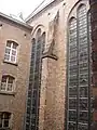 Des vitraux vus de l'extérieur