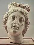 Tête d'Aphrodite en marbre vers 150-175.