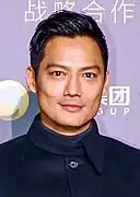 Archie Kao interprète l'officier Sheldon Jin