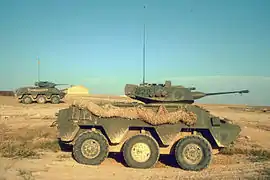 Deux VEC en manœuvres