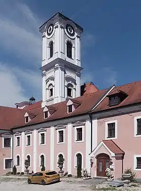 Le clocher de l'église Saint-Matthieu