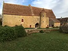 La Cour de Justice. Propriété de la commune depuis 1972.