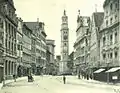 Vue en 1898 avant la destruction des maisons en face de l'Hôtel de Ville