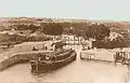 Transport de vin en péniche par le Canal du Midi aux écluses de Béziers