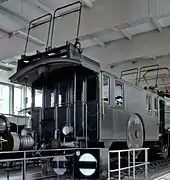Le 21 juillet 1899 le Burgdorf-Thoune-Bahn est la première ligne électrifiée d'Europe (triphasé 750&nbsp;V 40&nbsp;Hz).