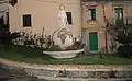 La Vierge sur un globe