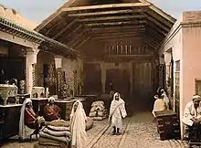 Photo d'un bazar à la fin du XIXe&nbsp;siècle.