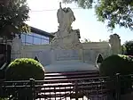Monument aux morts.