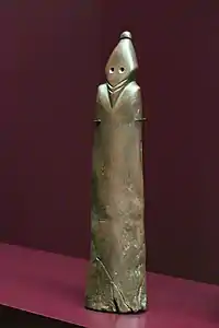 Homme barbu.Grauwacke, H. 31,5 cmHaute Égypte.Musée des Confluences