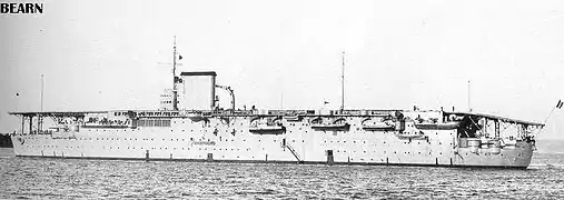 Le Béarn après transformation (vers 1928).