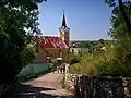 Vue de l'église en descendant du château