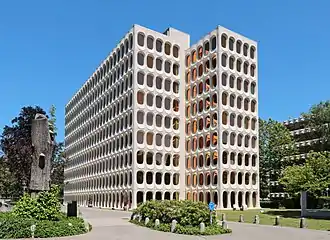 Façades occidentale et méridionale.