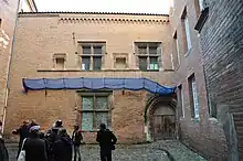 Hôtel de Bernuy, cour gothique.