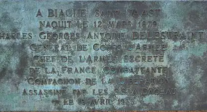 Détail du monument précédent.