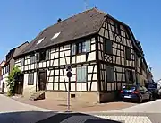 Maison (XVIIe-XVIIIe), 2 rue des Pompes.