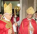 Bashar Matti Warda avec Maurizio Malvestiti durant la Vigile nocturne de Pentecôte dans la cathédrale de Lodi, le 14 mai 2016.
