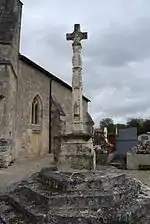 Croix de cimetière.