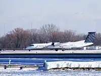 Bombardier Dash 8 à YTZ