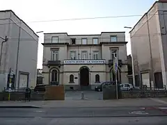 L'institut Ste-Marie au no&nbsp;164.