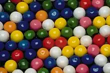 Bubble gums de toutes les couleurs.