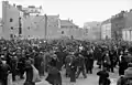 Marché à l'intersection de la rue Ksawery Lubecki et de la rue Gęsia (juin 1941)