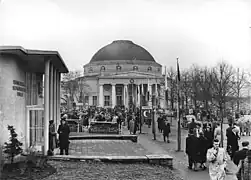 Hall 16 (1957)