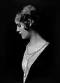 Caja Eric. Photo d'Alfred Cheney Johnston