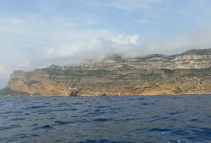 Cap Canaille et baie de Cassis.
