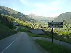 Le carrefour au-dessus de Hauteluce entre la D70 et la D218b après 8,3&nbsp;km d’ascension