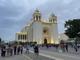 Image illustrative de l’article Cathédrale métropolitaine Saint-Sauveur de San Salvador
