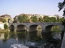 Pont Cavour.