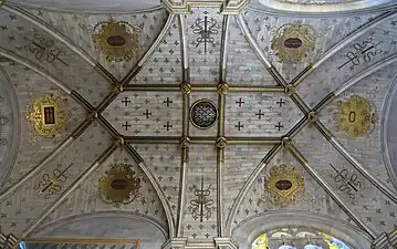 Voute de la chapelle du Château de Chantilly.