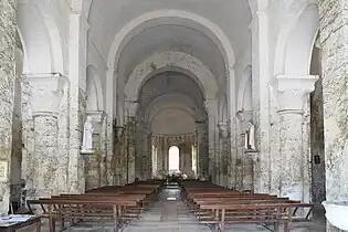 La nef.