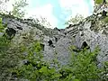 Ruines du Château de Beauregard (intérieur du donjon)