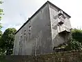Façades nord-ouest et sud-ouest du château de Couvonges