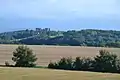 Vue sur le château de Lagarde depuis les hauteurs du Cazal des Faures.