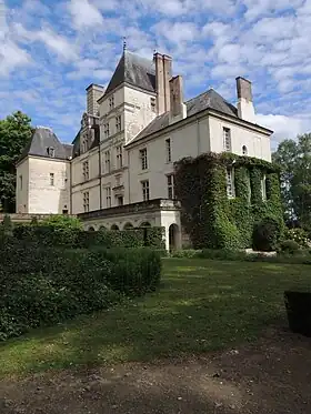 Vue sur la façade nord.