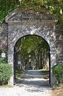 Entrée principale.