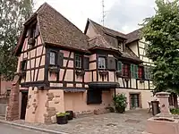 Maison (XVIIIe siècle),34 rue du Maréchal-Foch.