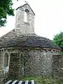 Abside et clocher de la chapelle Saint-Criat de Verchizeuil.
