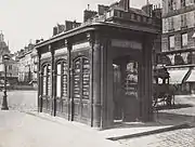 Bureau d'omnibus de la Cie générale vers 1865 (cliché de Charles Marville).