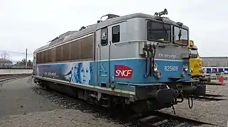 BB 25609 préservée en livrée En voyage.