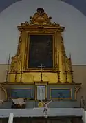Autel et retable classé.
