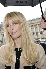 Claudia Schiffer(*1970).