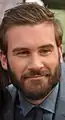 Clive Standen (Gabriel).
