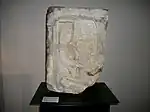 Bas-relief de la Vierge à l'enfant