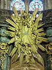 Gloire au-dessus du maître-autel.